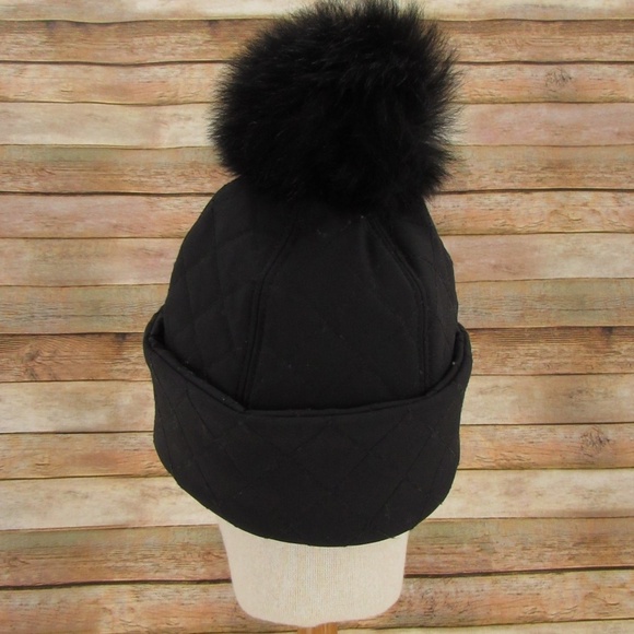 UGG Black Quilt Pattern Hat w/ Pom Pom O/S - Picture 6 of 13